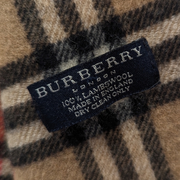 Burberry Classic Nova Check 100% Lambswool Unisex Fringe Plaid Scarf - Picture 5 of 8